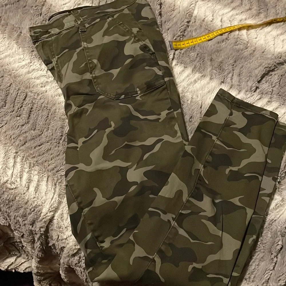 Torrid Camouflage Skinny Jeans - Picture 11 of 14